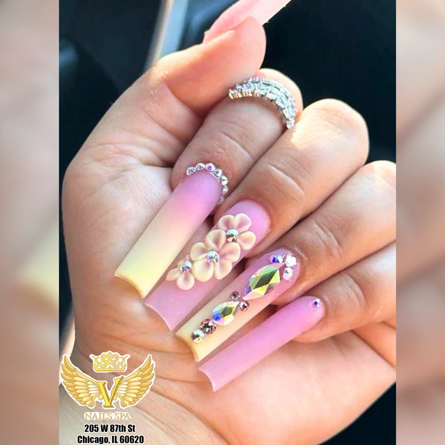 VL Nails And Spa